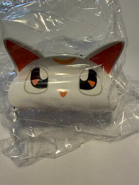 Sailor Moon Artemis Claw Clip Hair Accessory